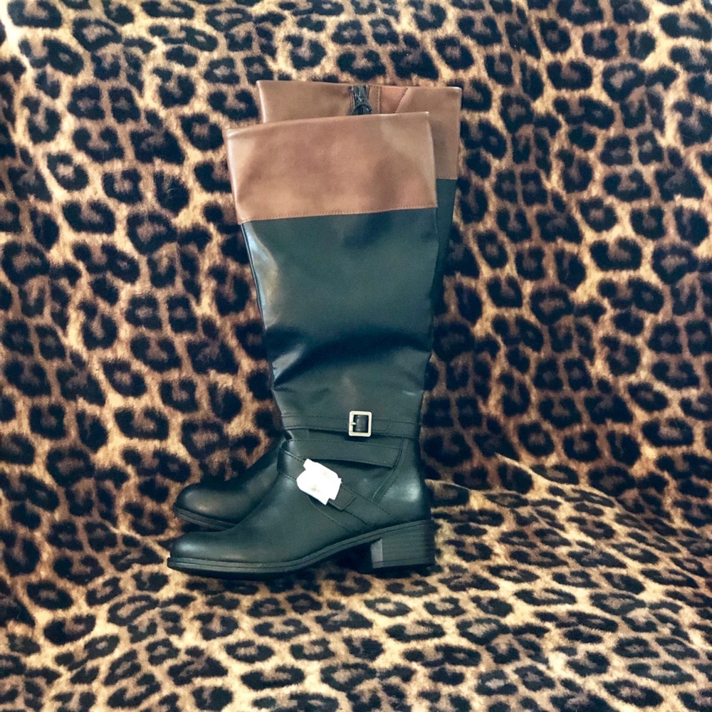 NWT Wide Calf Boots